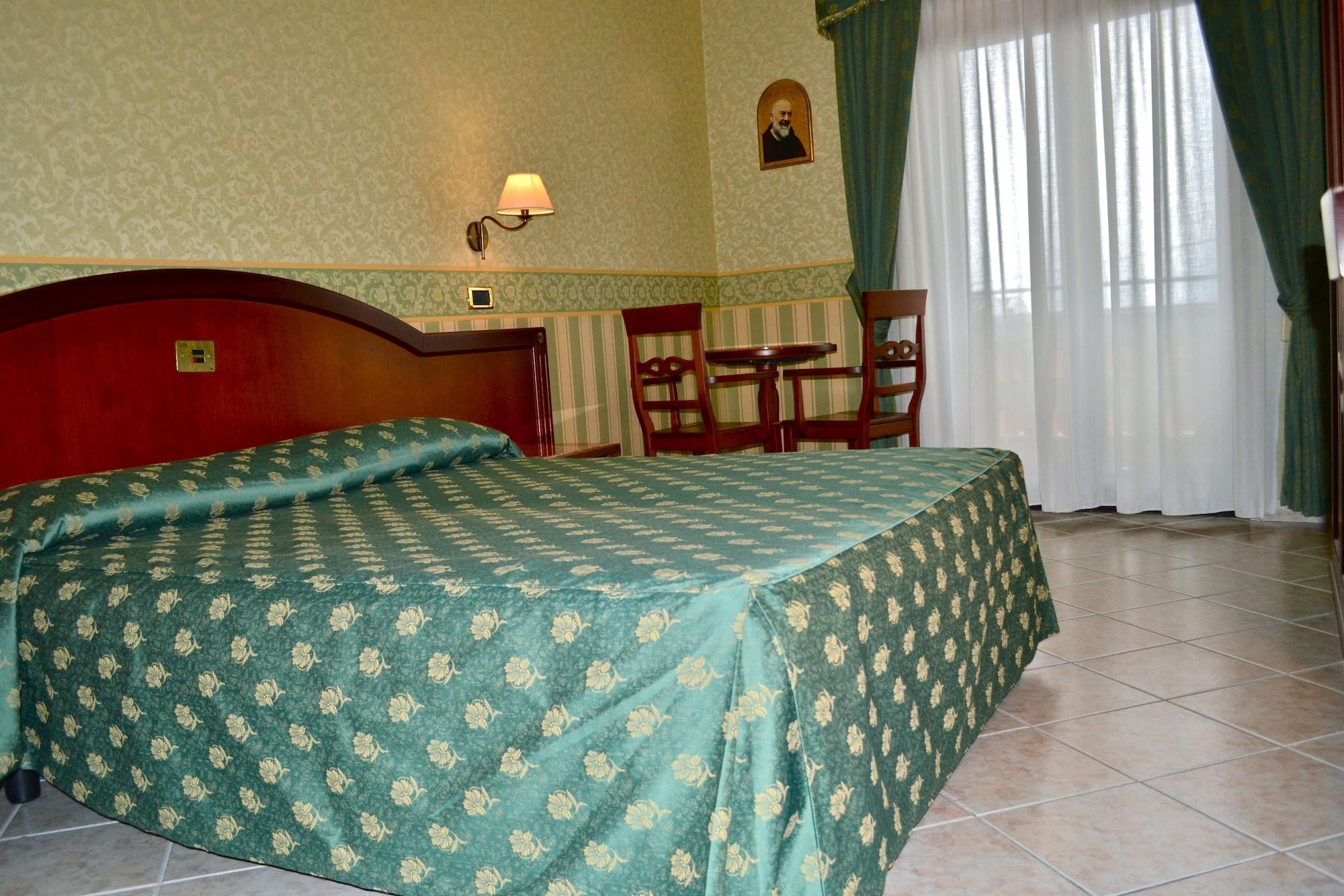 Valle Rossa Hotel