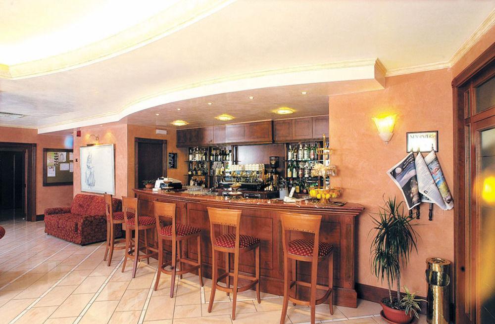 Valle Rossa Hotel 4*